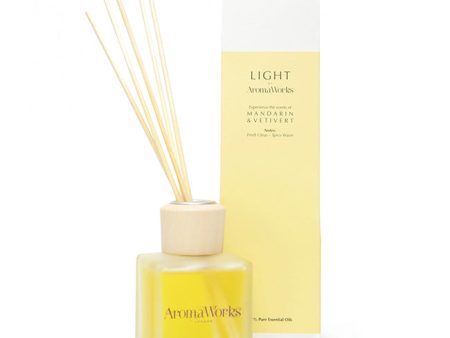 Aromaworks Light Reed Diffuser - Mandarin and Vetivert by Aromaworks for Unisex - 3.4 oz Reed Diffusers Fashion